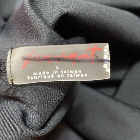 NWOT Free People FP Movement Hitting the Sweet Spot Skortsie Size L Black - Picture 10 of 12